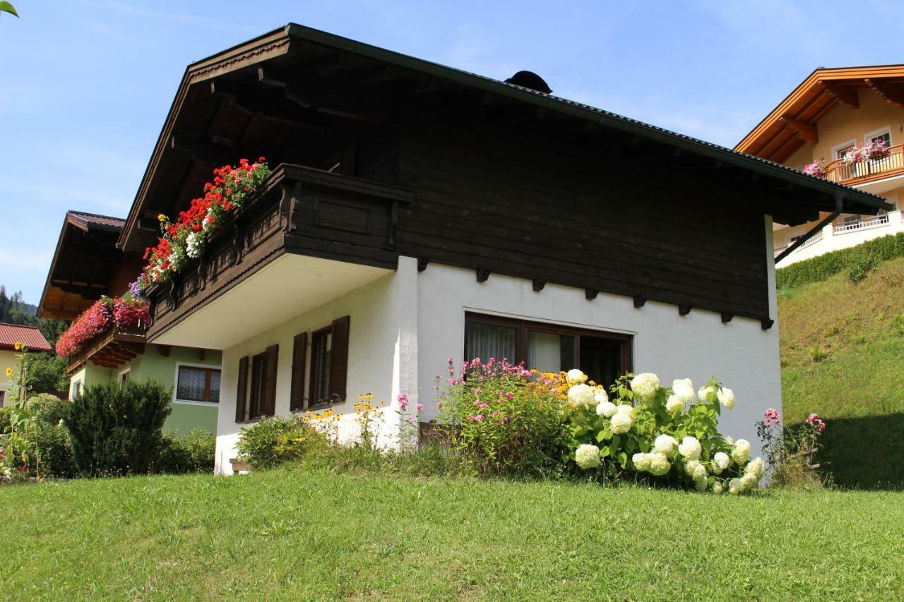 Ferienhaus Gschwandtl ไคลนาร์ล ภายนอก รูปภาพ