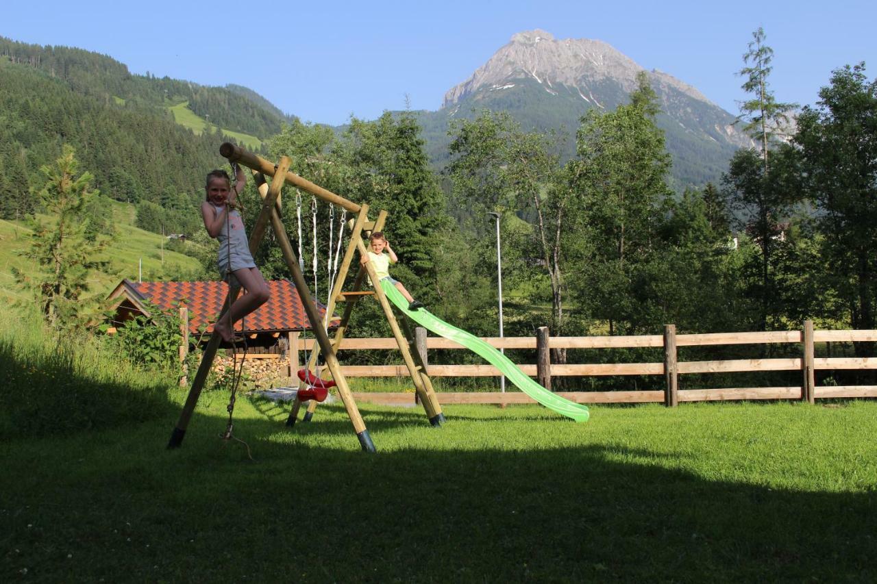 Ferienhaus Gschwandtl ไคลนาร์ล ภายนอก รูปภาพ