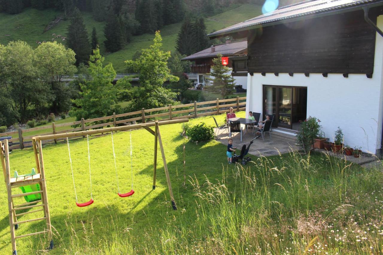Ferienhaus Gschwandtl ไคลนาร์ล ภายนอก รูปภาพ